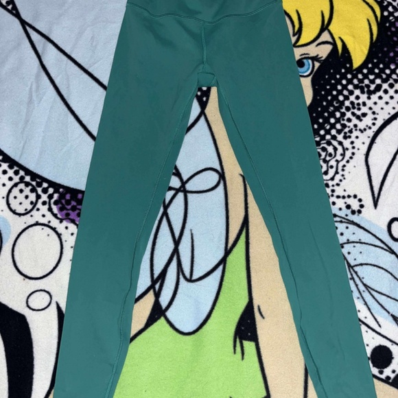 6 pairs of size 6 Lululemon - Picture 8 of 11